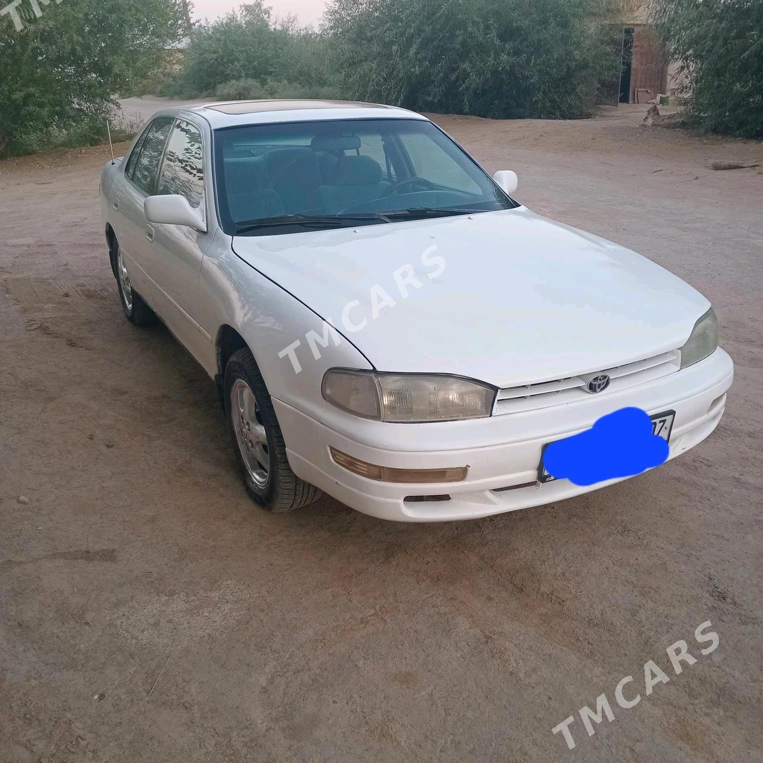 Toyota Camry 1993 - 80 000 TMT - Boldumsaz - img 3
