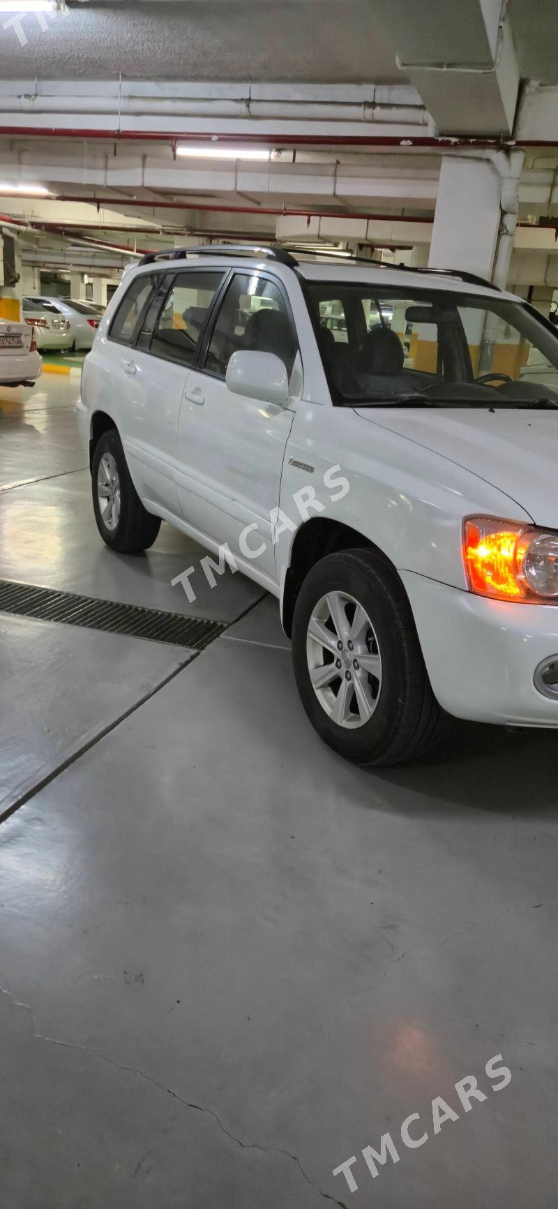 Toyota Highlander 2004 - 210 000 TMT - Aşgabat - img 3
