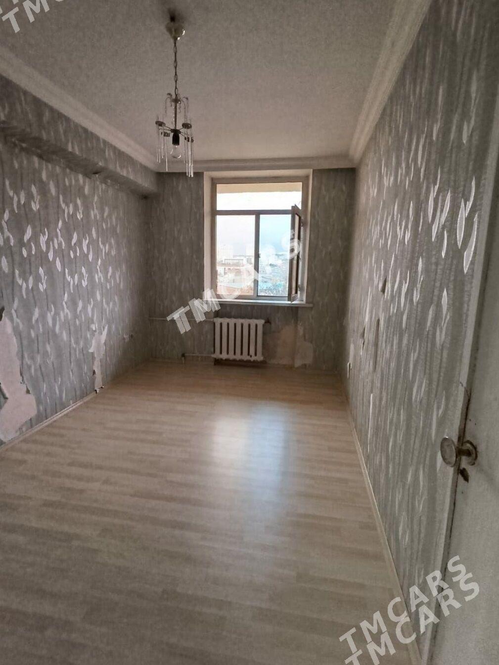 (2344)-30MKR MOPRA  3-KOMNAT 74-KWADRAT BEZ REMONT - 30 мкр - img 4