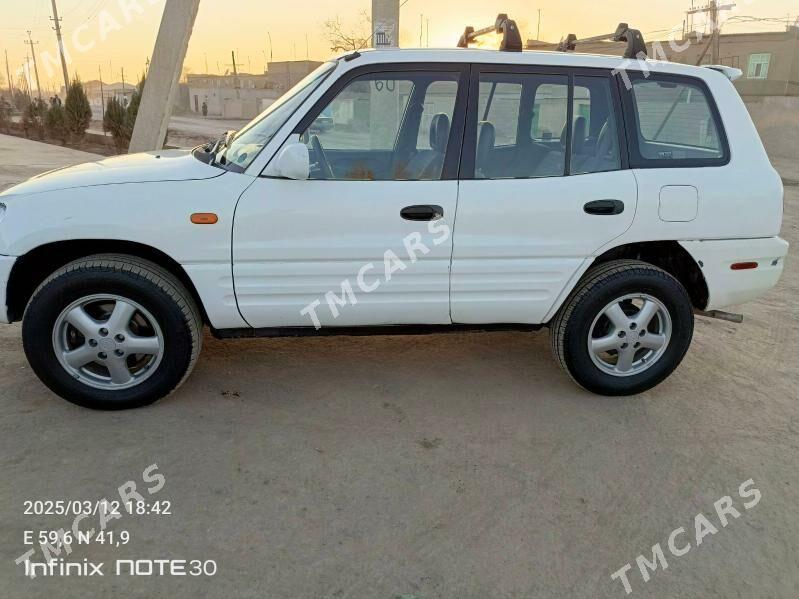 Toyota RAV4 1996 - 75 000 TMT - Гурбансолтан Едже - img 3