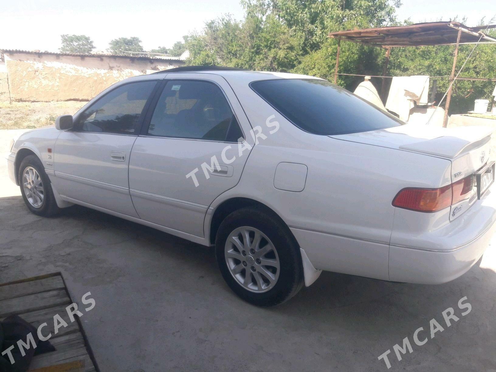 Toyota Camry 1998 - 143 000 TMT - Кака - img 2