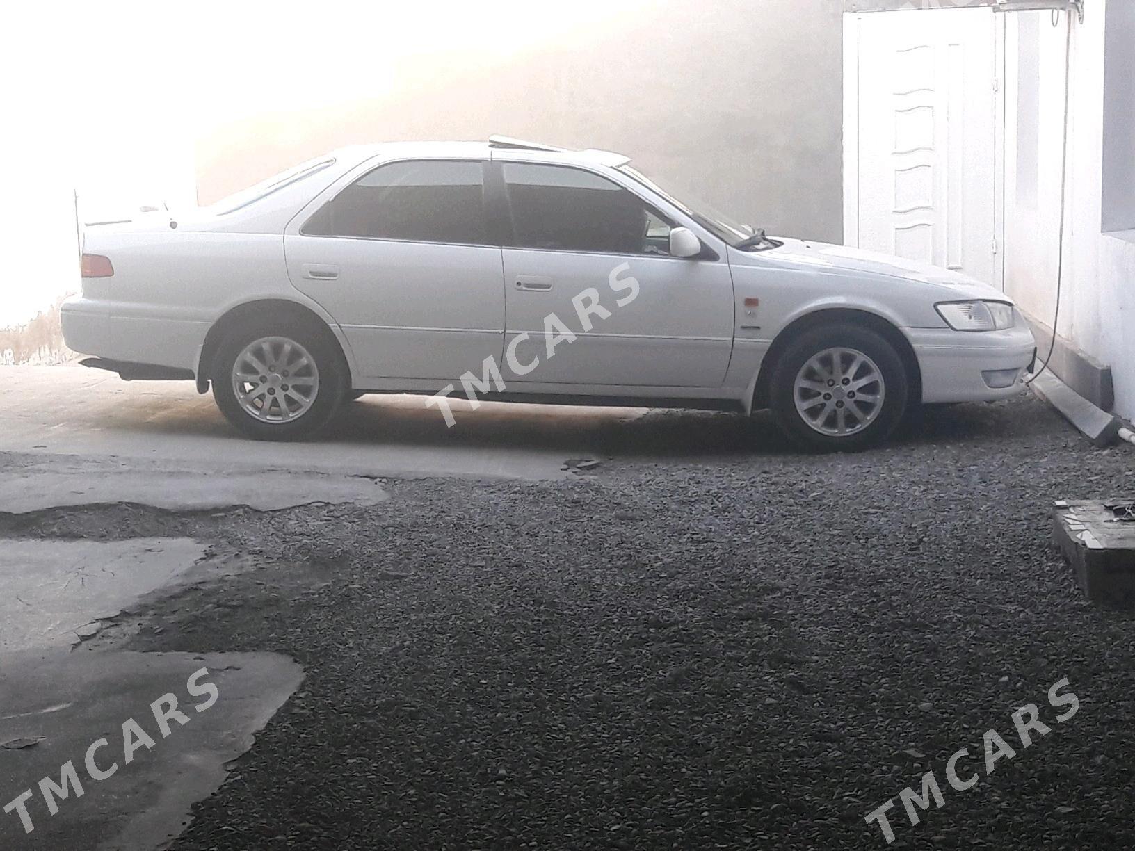 Toyota Camry 1998 - 143 000 TMT - Кака - img 7