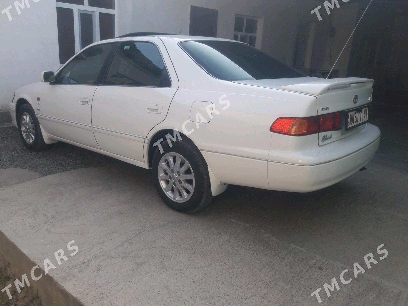 Toyota Camry 1998 - 143 000 TMT - Кака - img 10