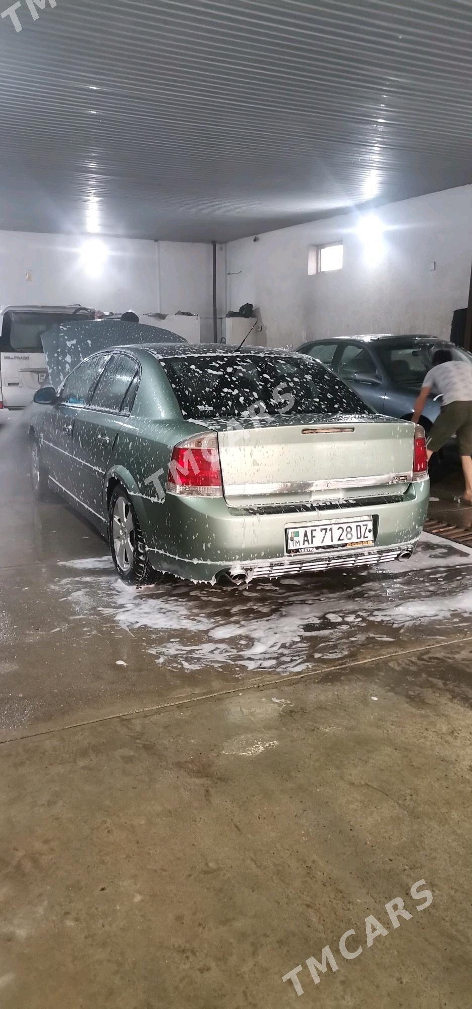Opel Vectra 2004 - 85 000 TMT - Дашогуз - img 4
