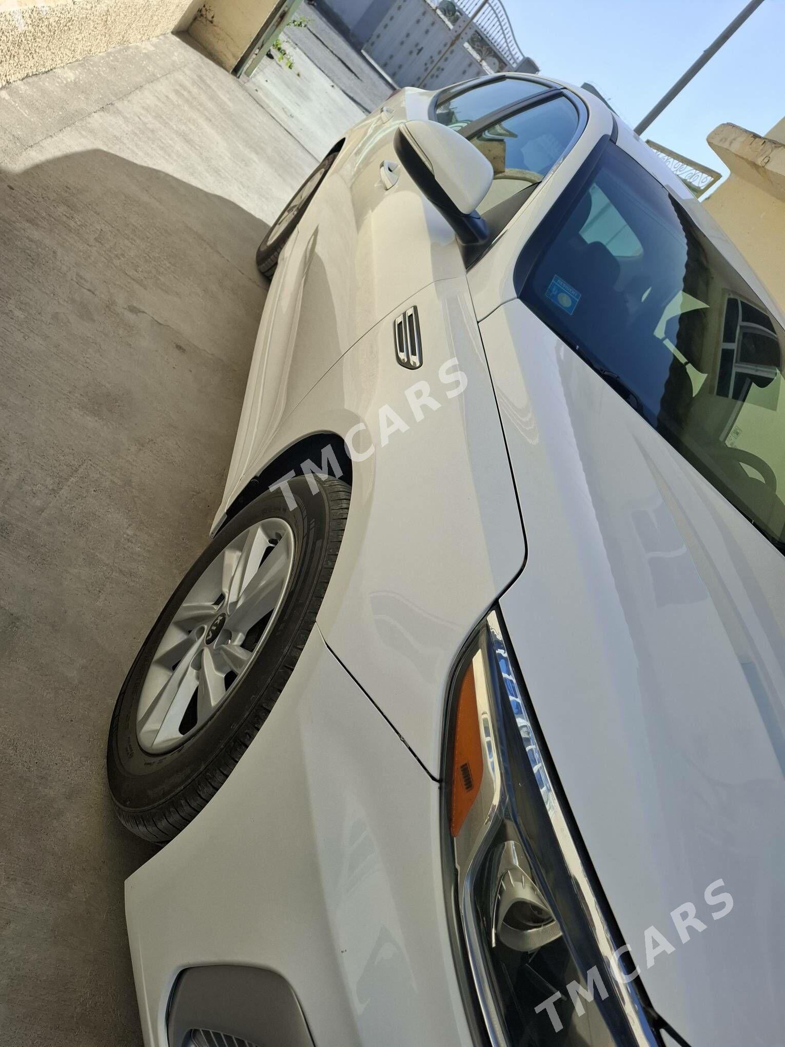 Kia Optima Hybrid 2020 - 200 000 TMT - 2 мкр - img 2