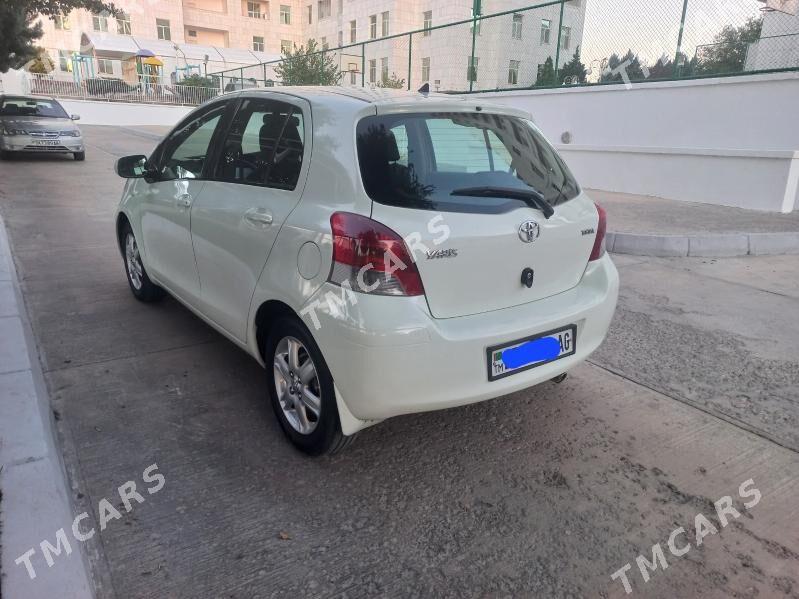 Toyota Yaris 2010 - 118 000 TMT - ул. Подвойского (Битарап Туркменистан шаёлы) - img 10