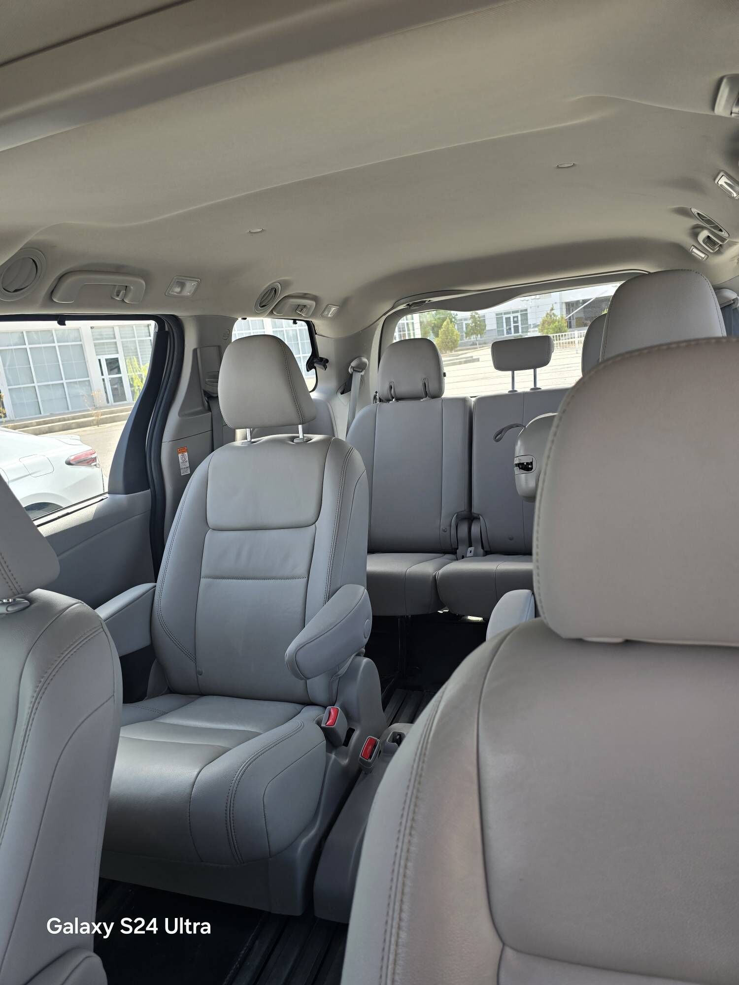 Toyota Sienna 2017 - 440 000 TMT - Hitrowka - img 5