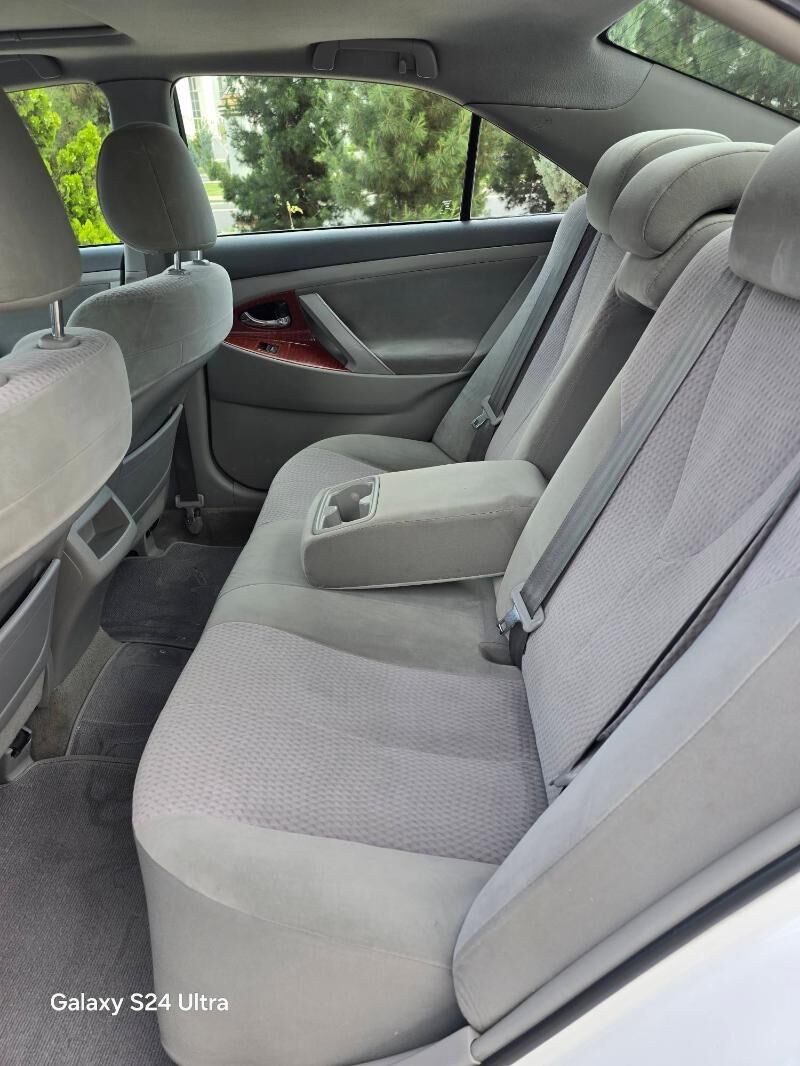Toyota Camry 2011 - 220 000 TMT - Hitrowka - img 6