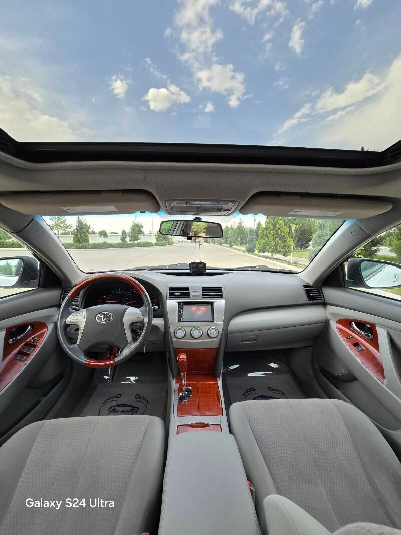 Toyota Camry 2011 - 220 000 TMT - Hitrowka - img 4
