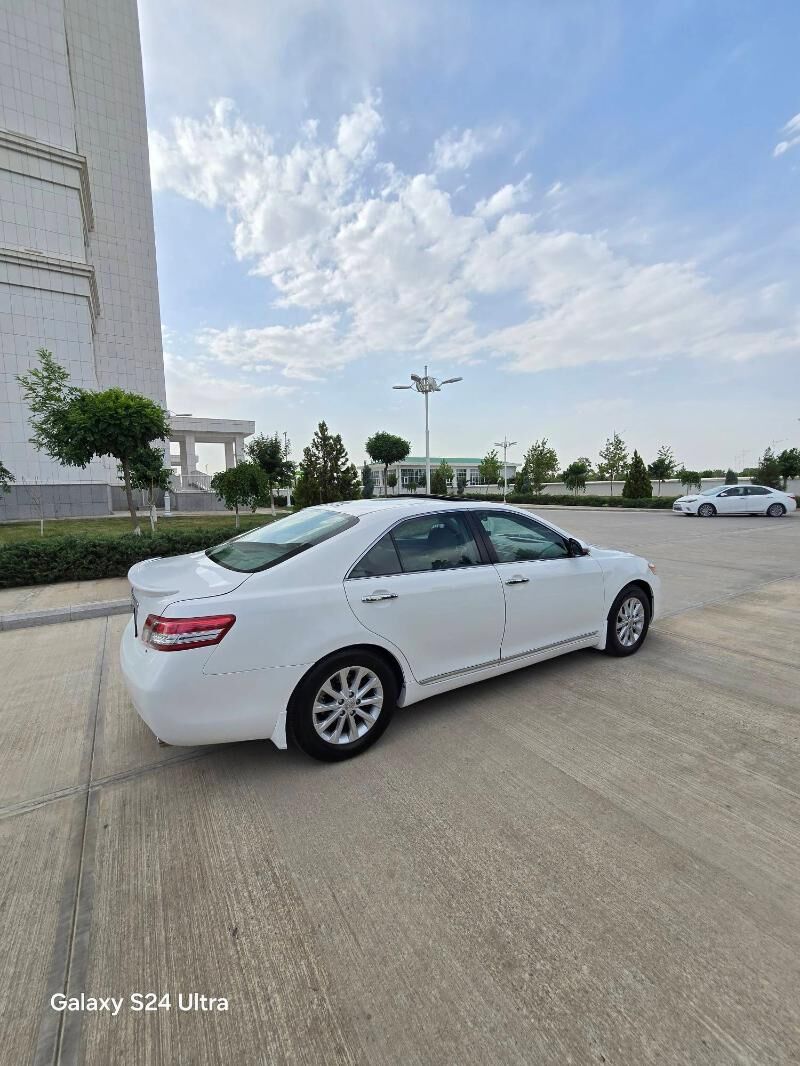 Toyota Camry 2011 - 220 000 TMT - Hitrowka - img 7