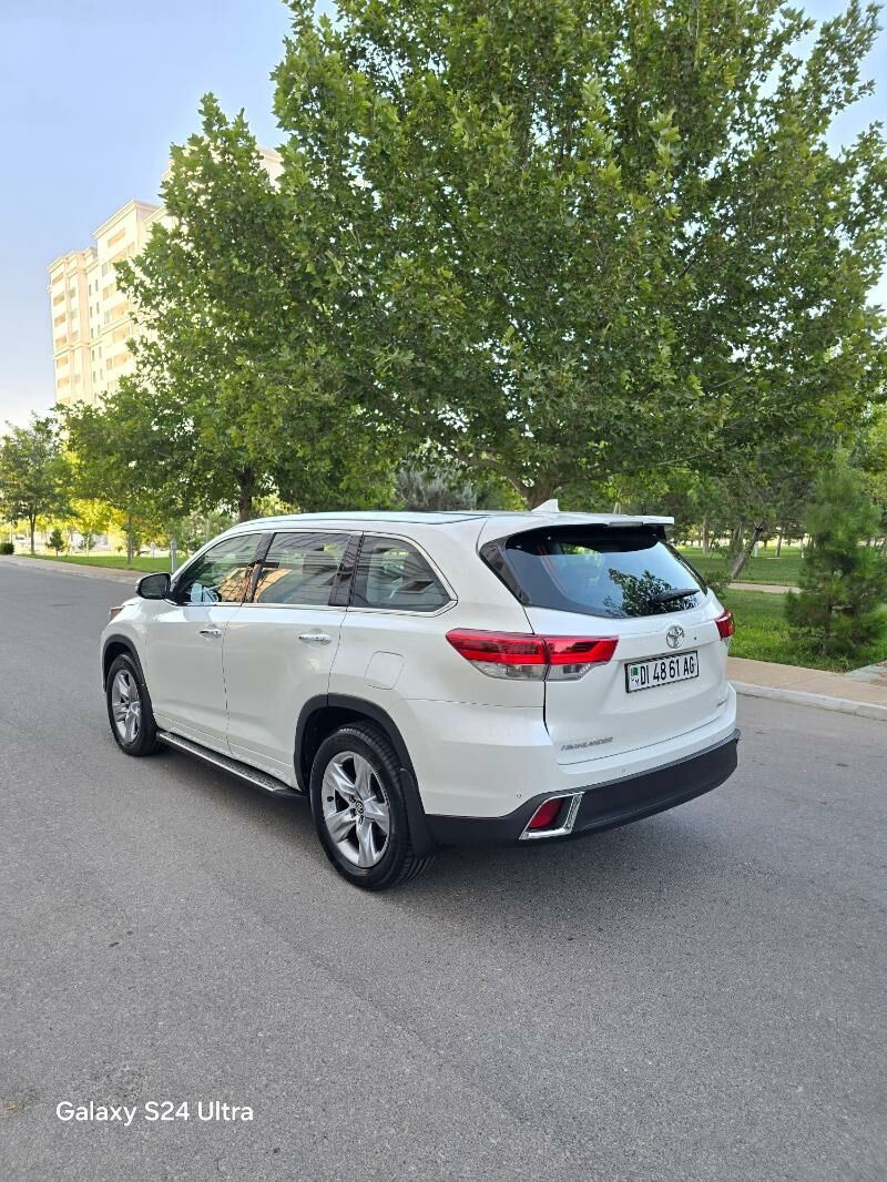 Toyota Highlander 2017 - 495 000 TMT - Нефтегаз (ул. Андалиб-Юбилейная) - img 4