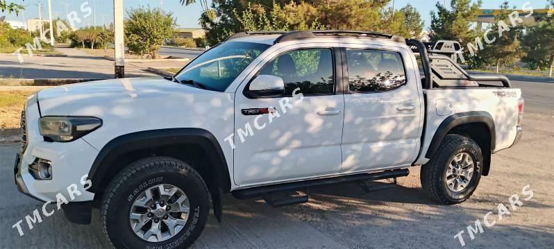 Toyota Tacoma 2019 - 380 000 TMT - Туркменабат - img 6