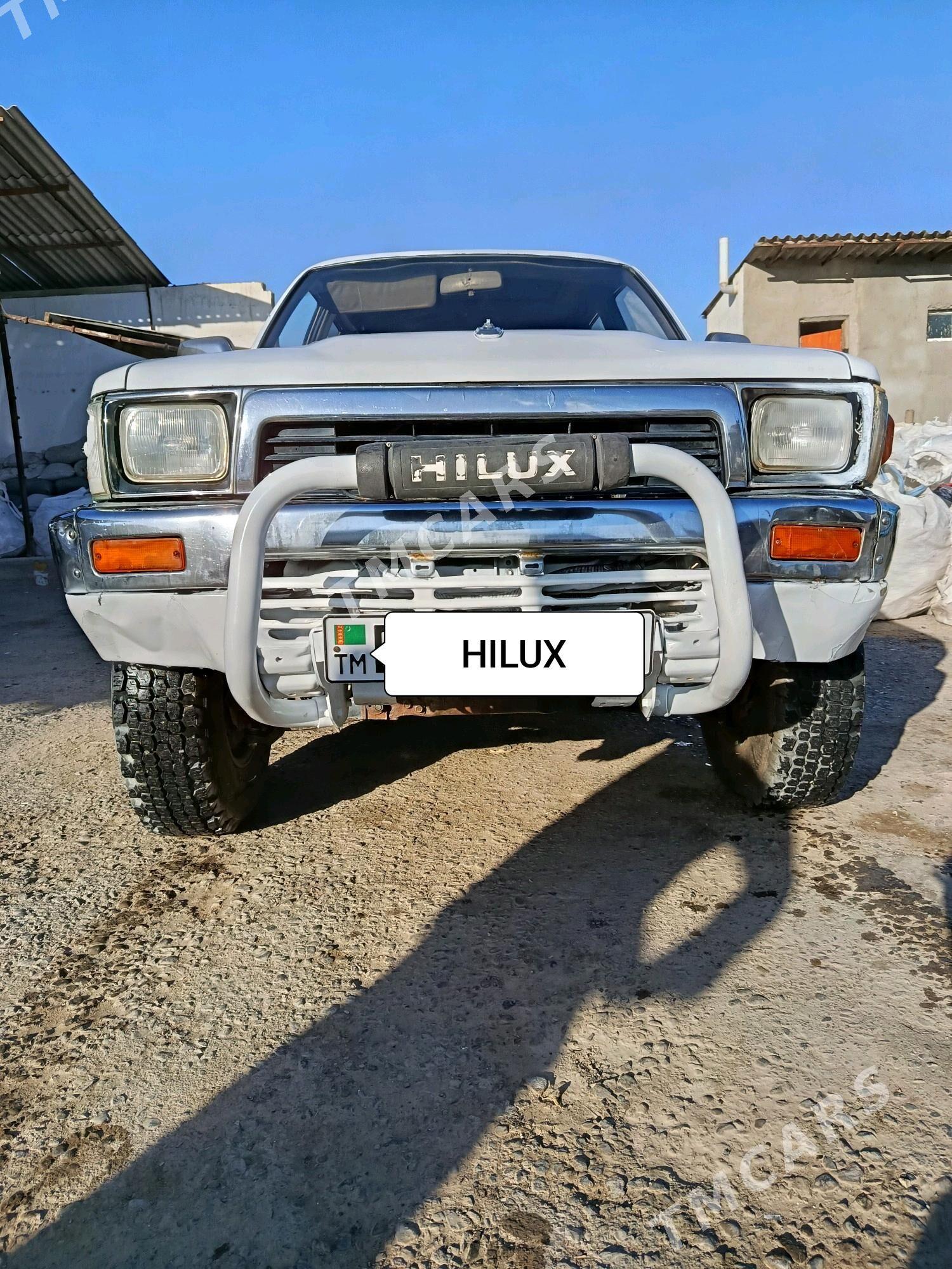 Toyota Hilux 1998 - 39 000 TMT - Анев - img 5