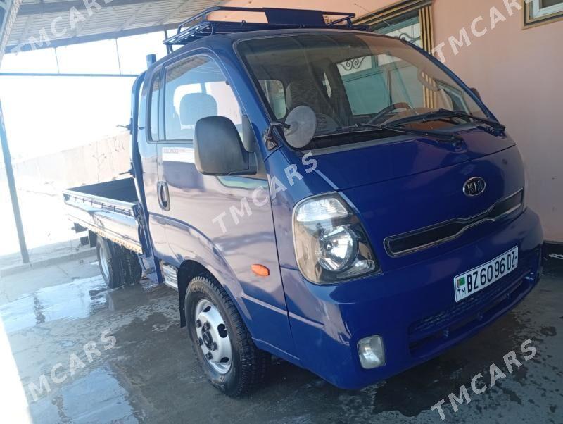 Kia Bongo 2012 - 200 000 TMT - Şabat etr. - img 4