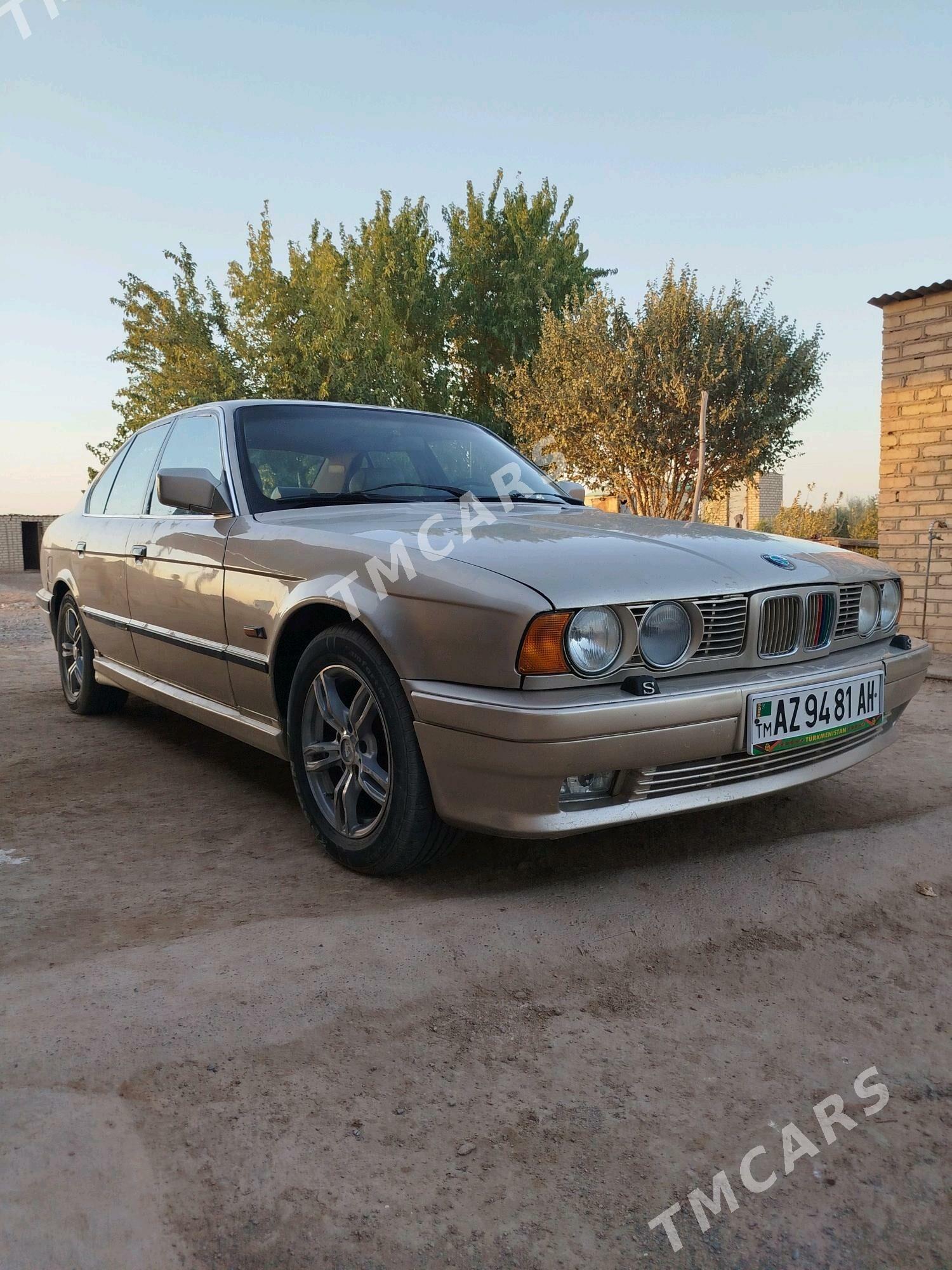BMW 525 1990 - 45 000 TMT - Бабадайхан - img 3