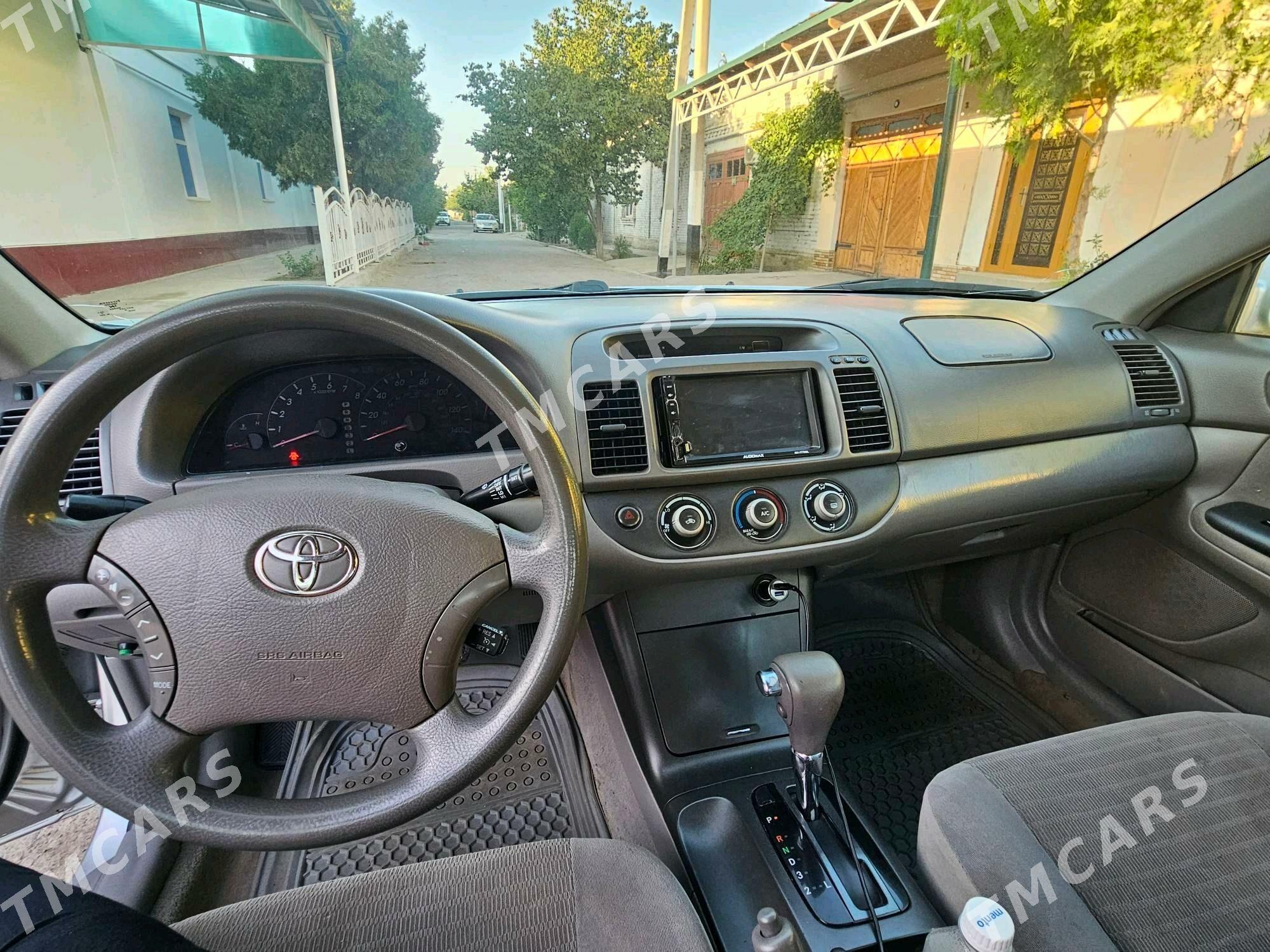 Toyota Camry 2005 - 185 000 TMT - Дашогуз - img 2
