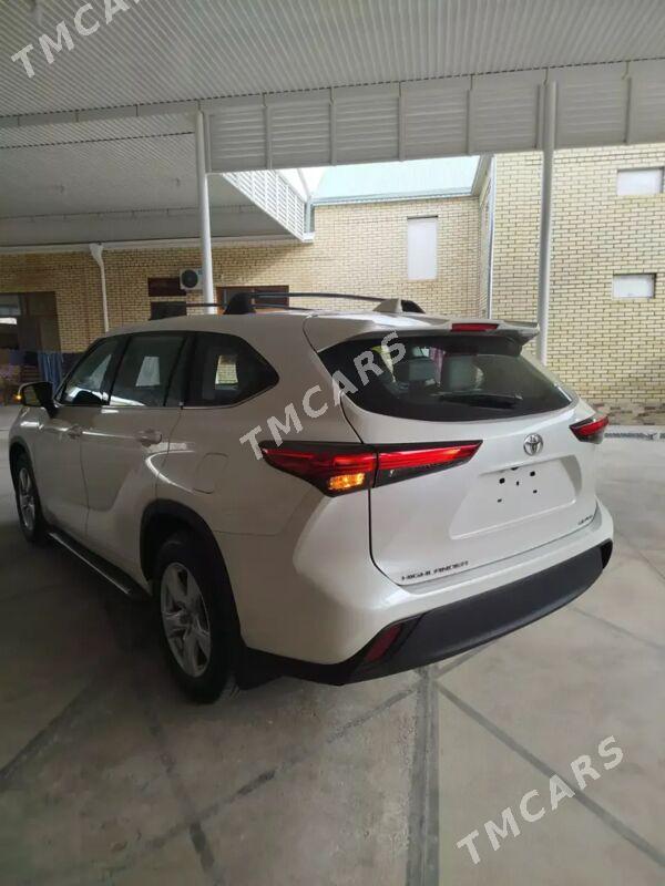 Toyota Highlander 2021 - 520 000 TMT - Мары - img 1
