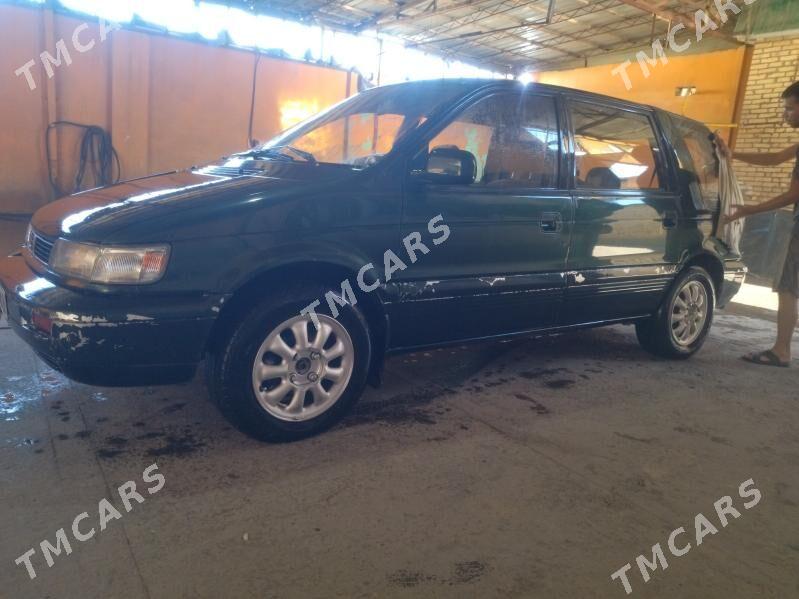 Mitsubishi Chariot 1993 - 24 000 TMT - Чарджоу - img 1