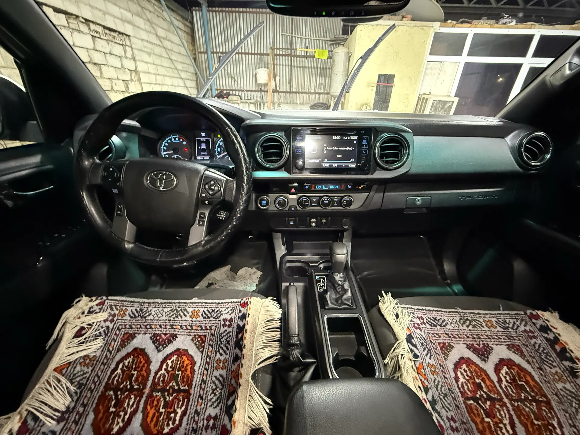 Toyota Tacoma 2018 - 400 000 TMT - Хитровка - img 5