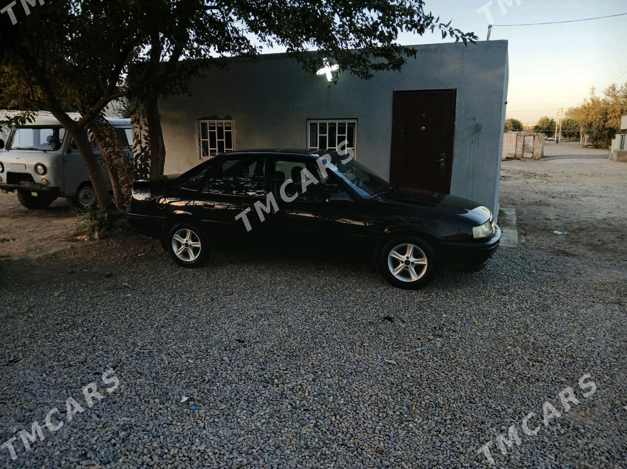 Opel Vectra 1992 - 32 000 TMT - Mary - img 3