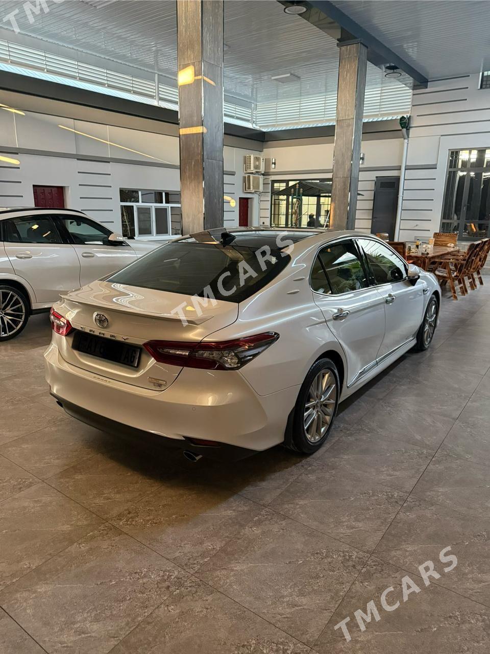 Toyota Camry 2021 - 585 000 TMT - Aşgabat - img 2