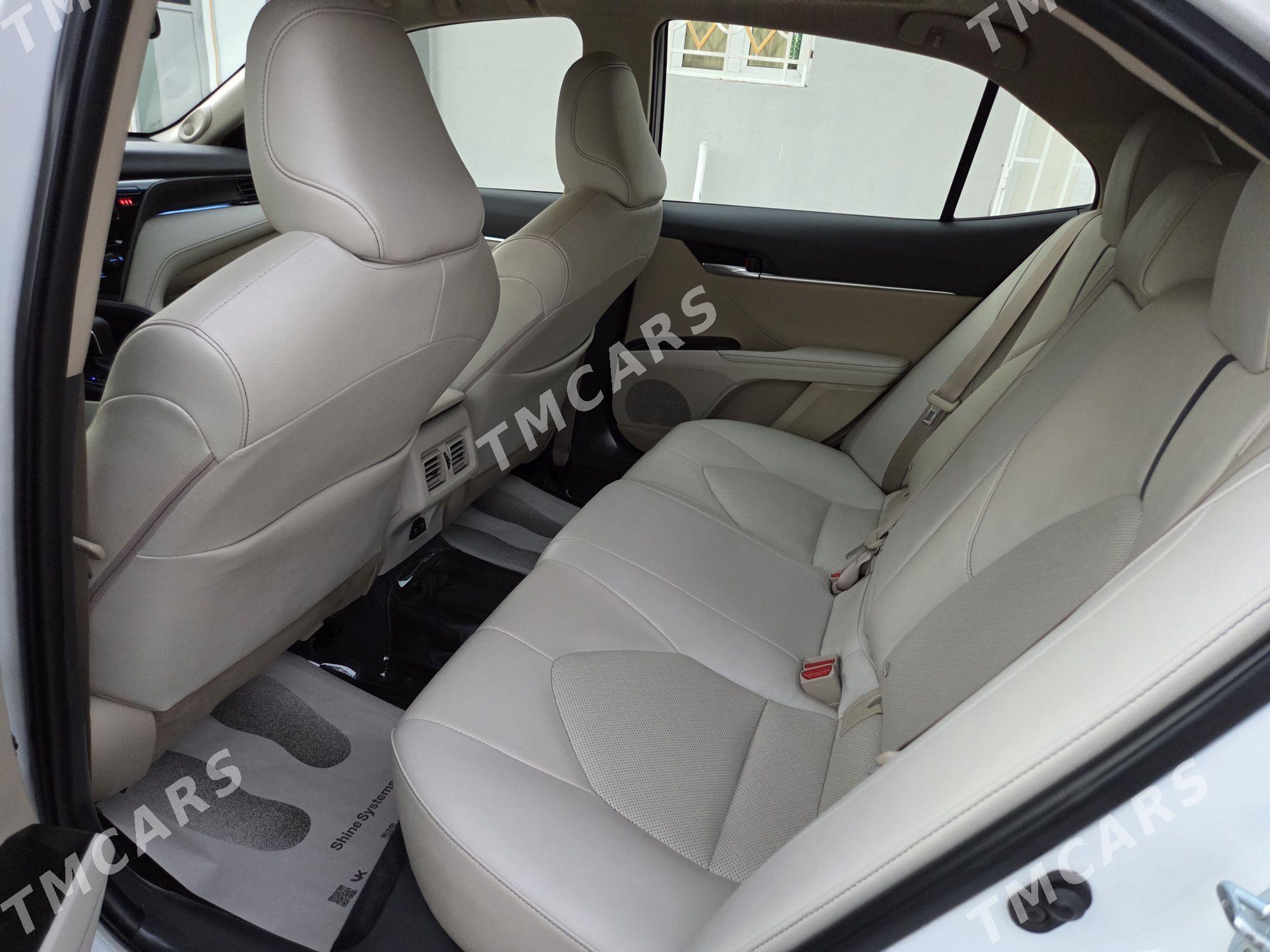 Toyota Camry 2021 - 585 000 TMT - Aşgabat - img 7