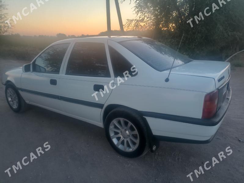 Opel Vectra 1992 - 35 000 TMT - Губадаг - img 2