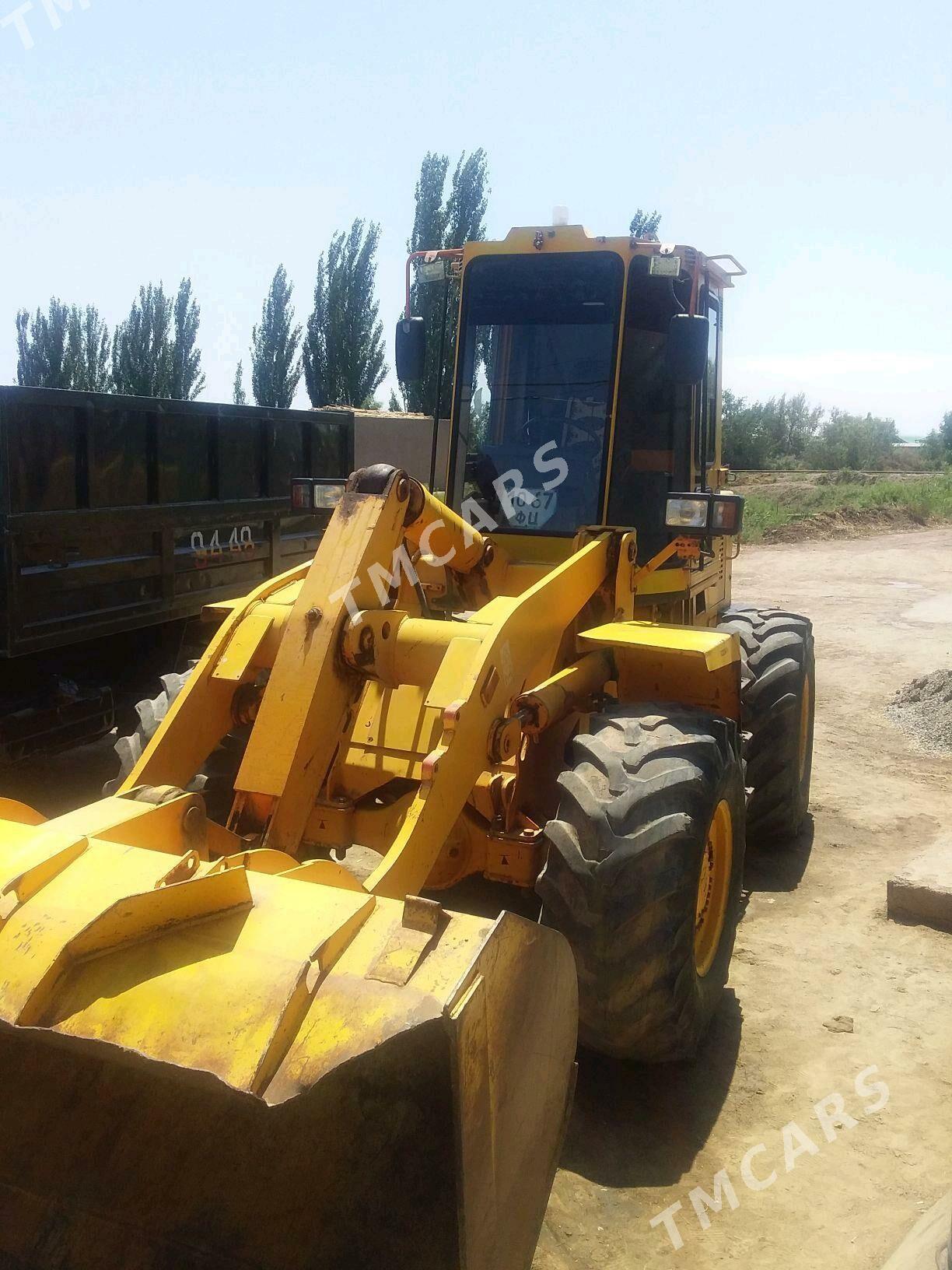 MTZ 80 2013 - 320 000 TMT - Gurbansoltan Eje - img 4