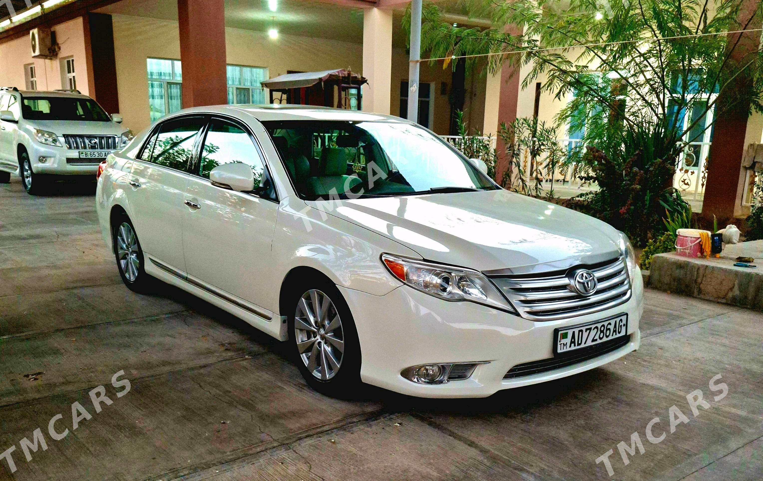 Toyota Avalon 2011 - 300 000 TMT - Ýalkym - img 4
