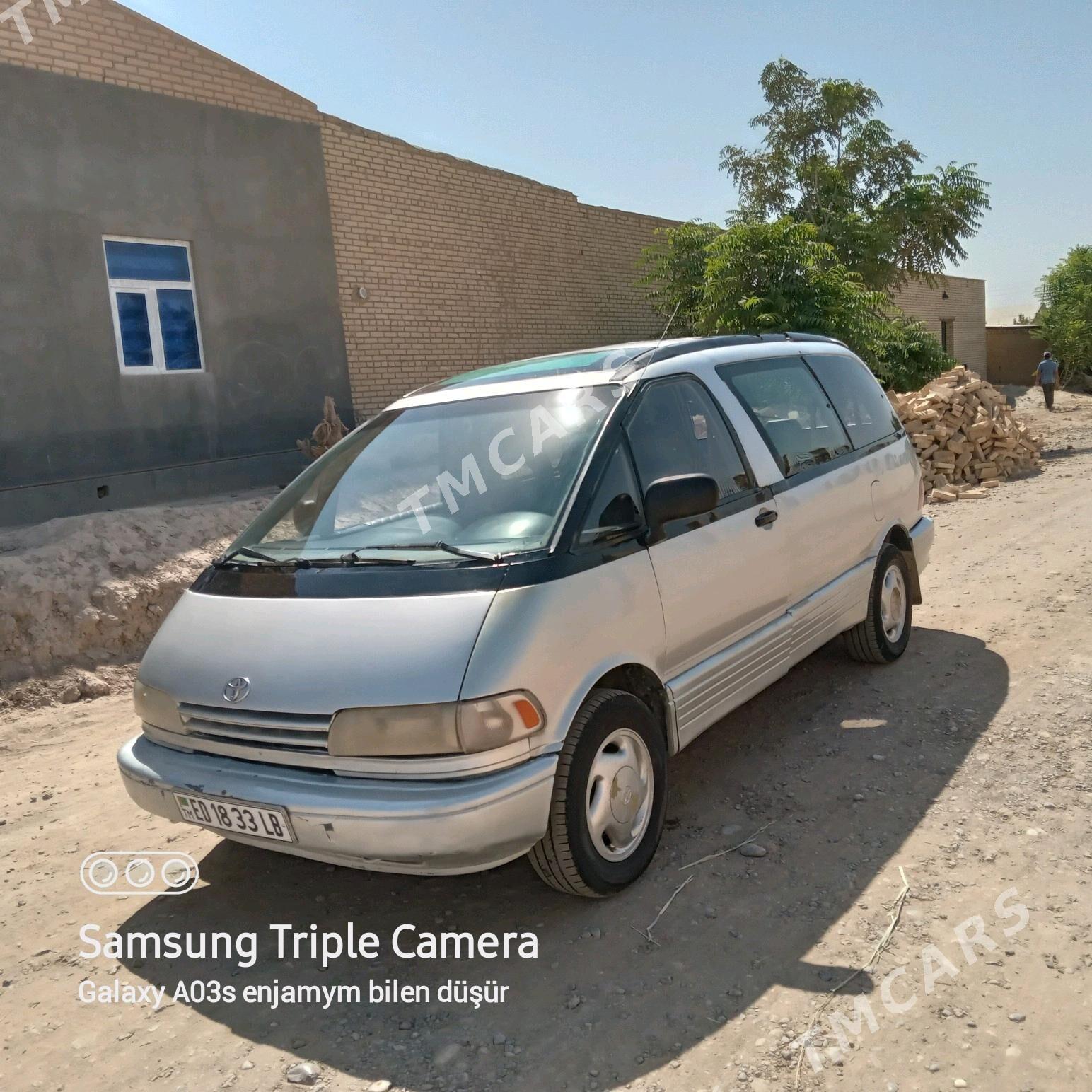 Toyota Previa 1993 - 70 000 TMT - Халач - img 2