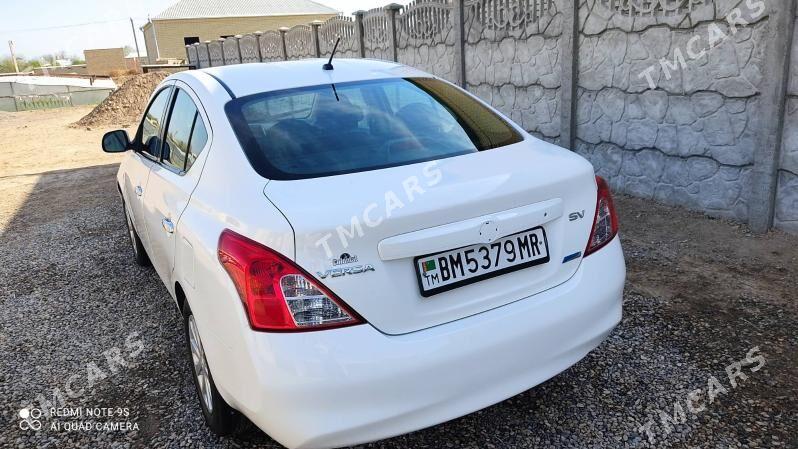 Nissan Versa 2011 - 120 000 TMT - Mary - img 5