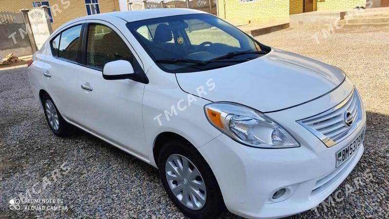 Nissan Versa 2011 - 120 000 TMT - Mary - img 6