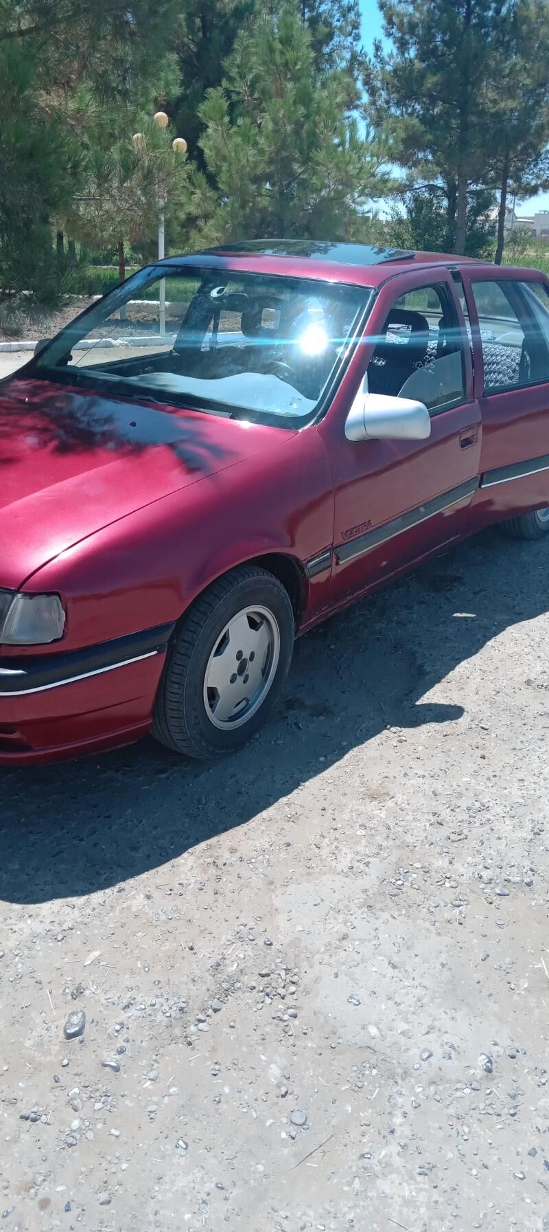 Opel Vectra 1990 - 35 000 TMT - Sakar - img 6