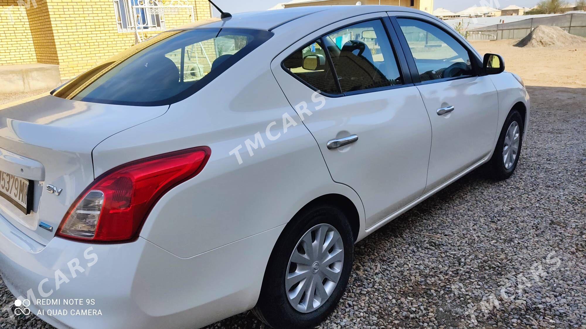 Nissan Versa 2011 - 120 000 TMT - Mary - img 2