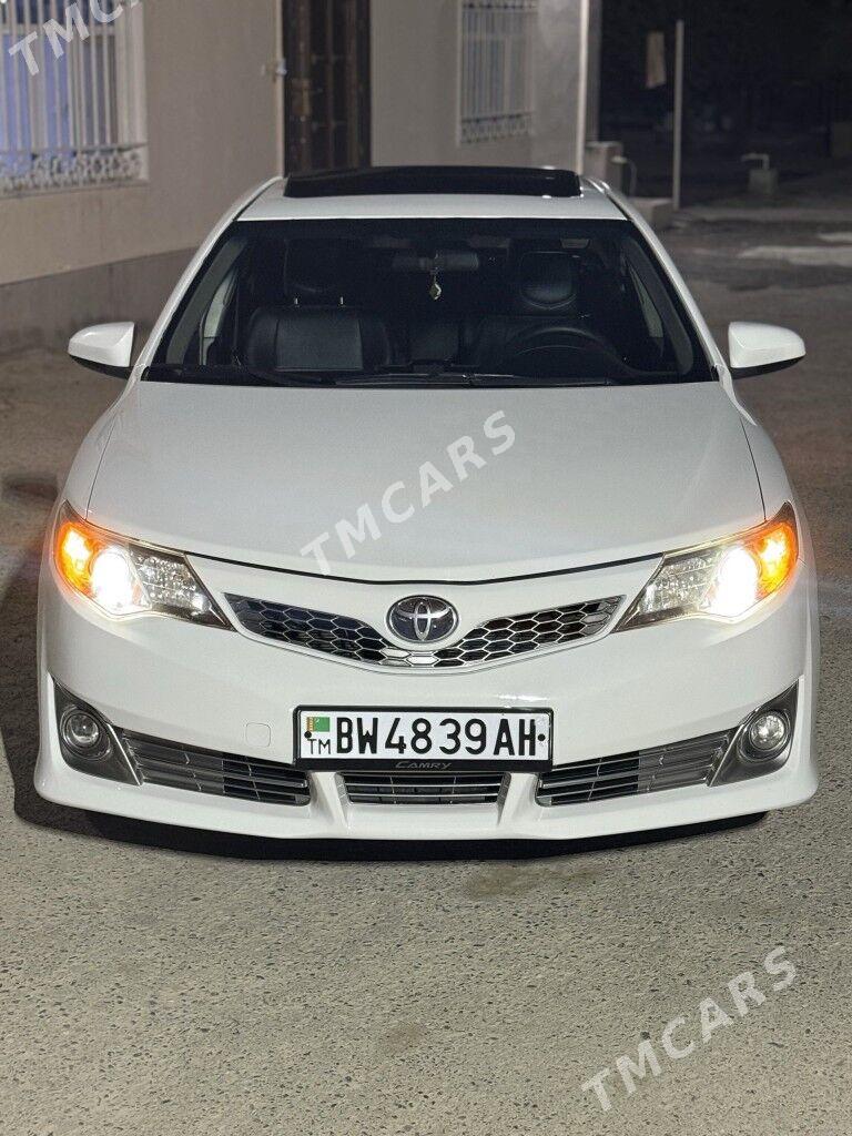 Toyota Camry 2012 - 245 000 TMT - Aşgabat - img 3