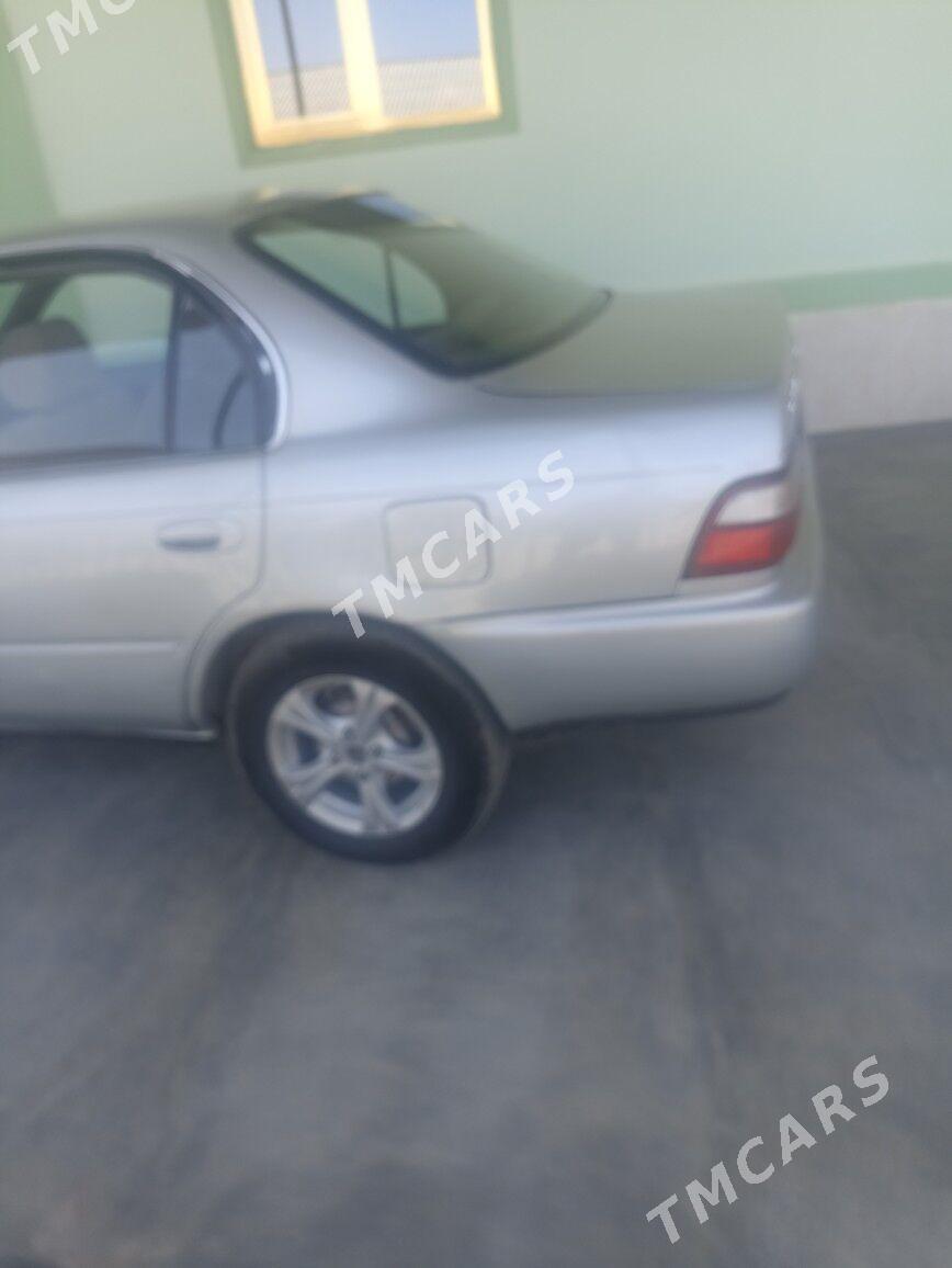 Toyota Corolla 1996 - 55 000 TMT - Чарджоу - img 3