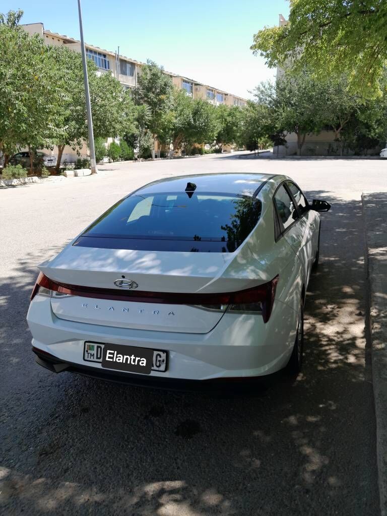 Hyundai Elantra 2021 - 256 000 TMT - Aşgabat - img 2