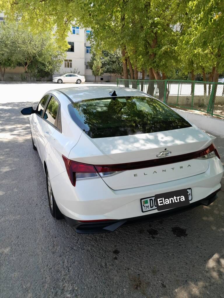 Hyundai Elantra 2021 - 256 000 TMT - Aşgabat - img 5