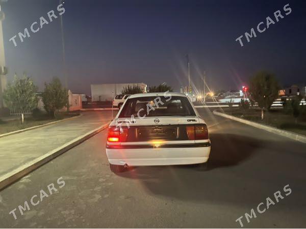 Opel Vectra 1992 - 32 000 TMT - Bäherden - img 3