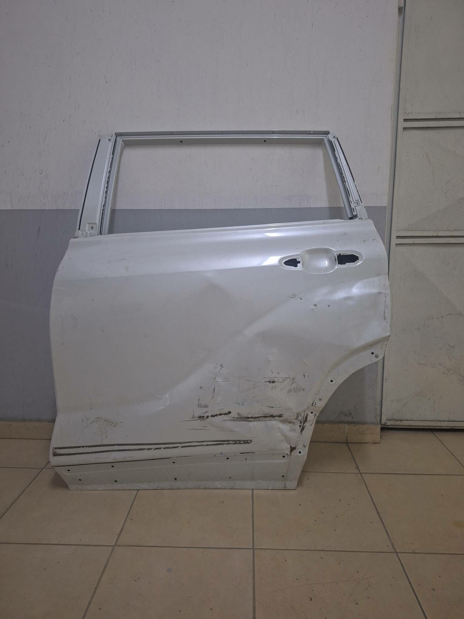 Toyota Camry 1 300 TMT - Ашхабад - img 11