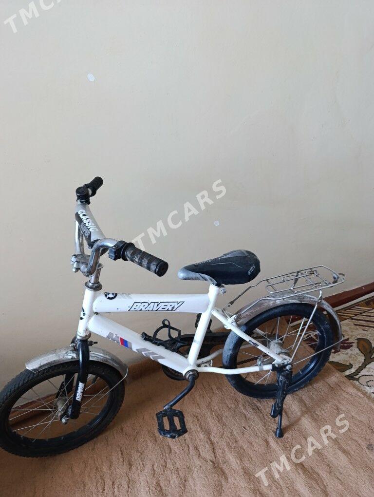 BMW welik 2 ýüzlik - Balkanabat - img 1