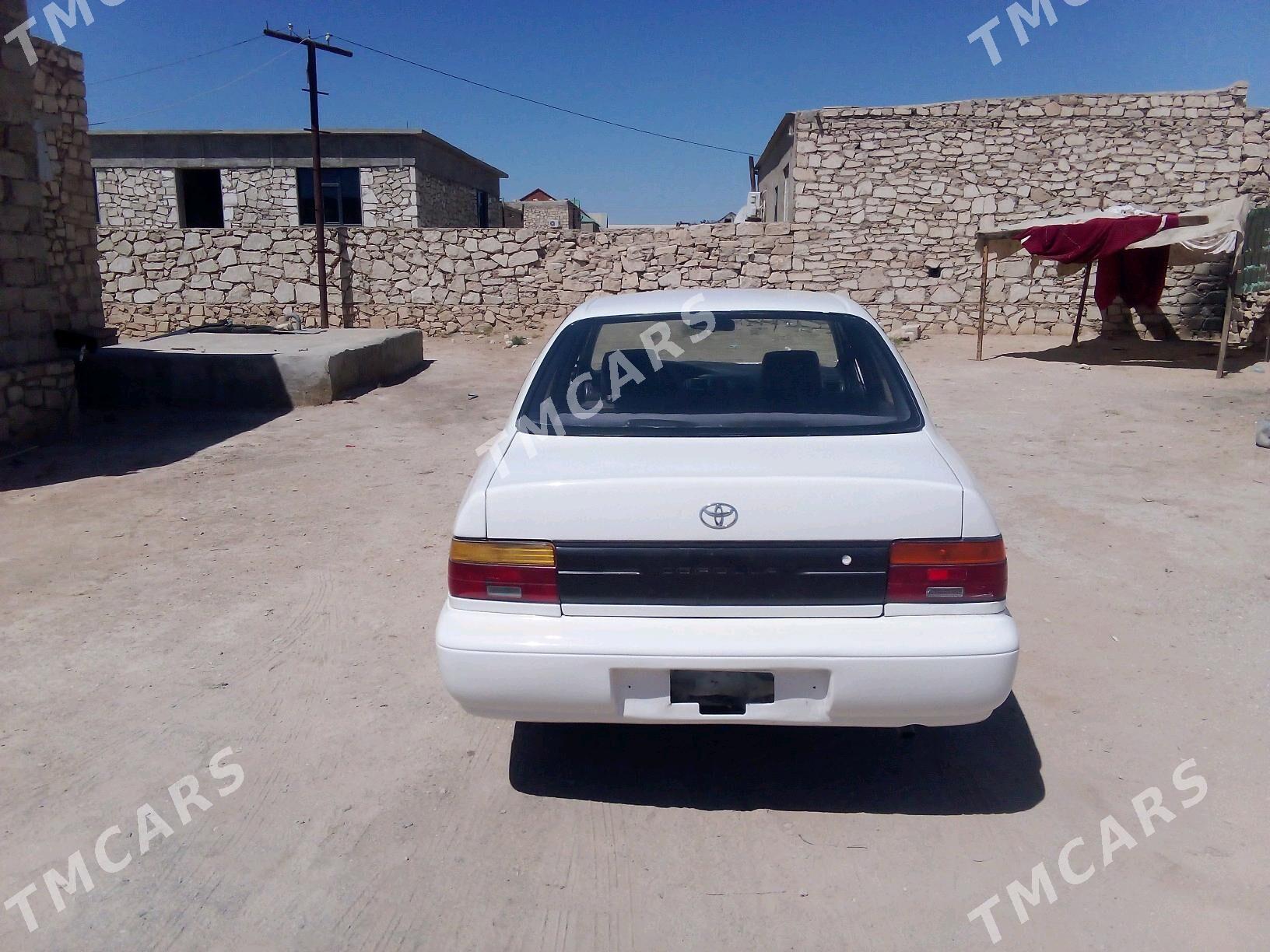 Toyota Corolla 1995 - 65 000 TMT - Türkmenbaşy - img 2
