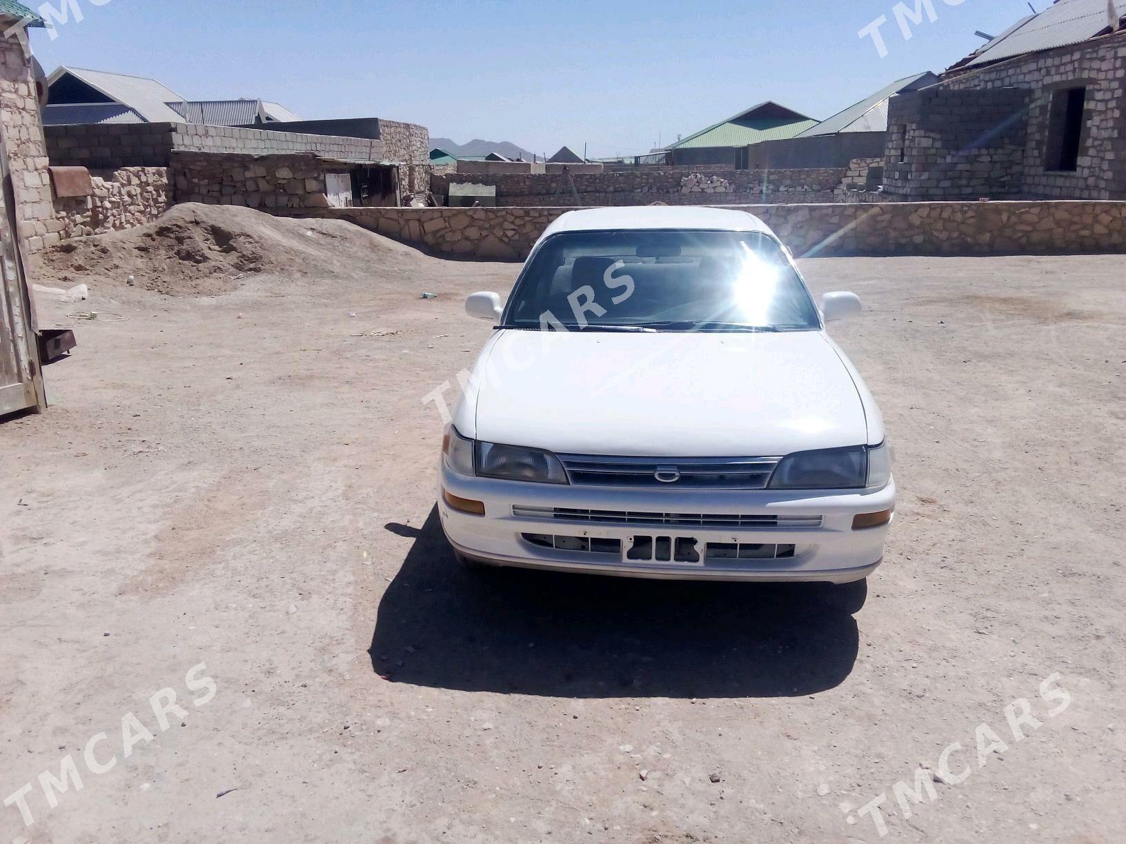 Toyota Corolla 1995 - 65 000 TMT - Türkmenbaşy - img 3