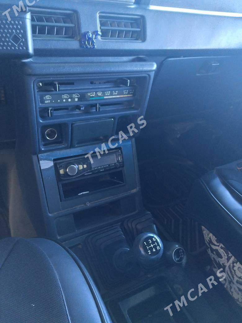 Mitsubishi Pajero 1990 - 65 000 TMT - Garabekewül - img 2