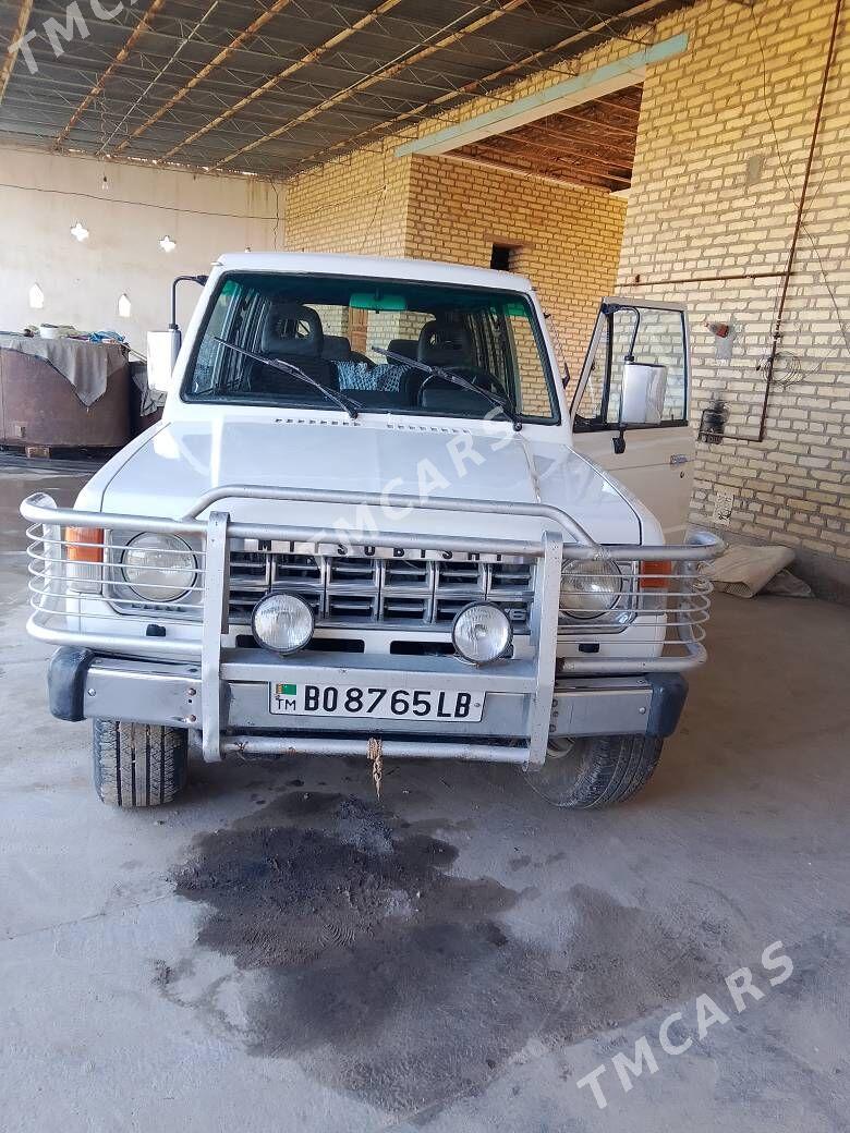 Mitsubishi Pajero 1990 - 65 000 TMT - Garabekewül - img 3