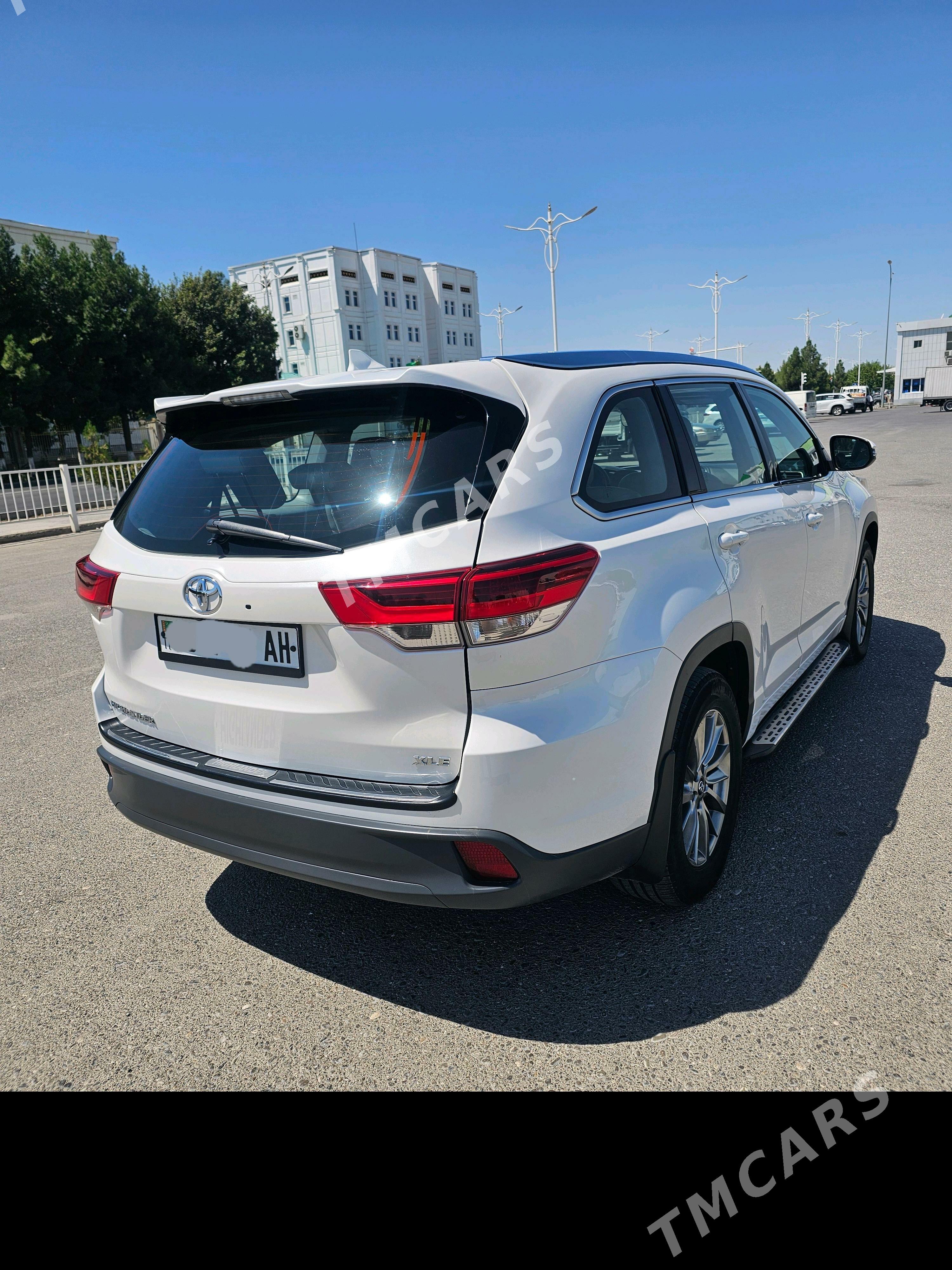Toyota Highlander 2019 - 395 000 TMT - Ашхабад - img 3