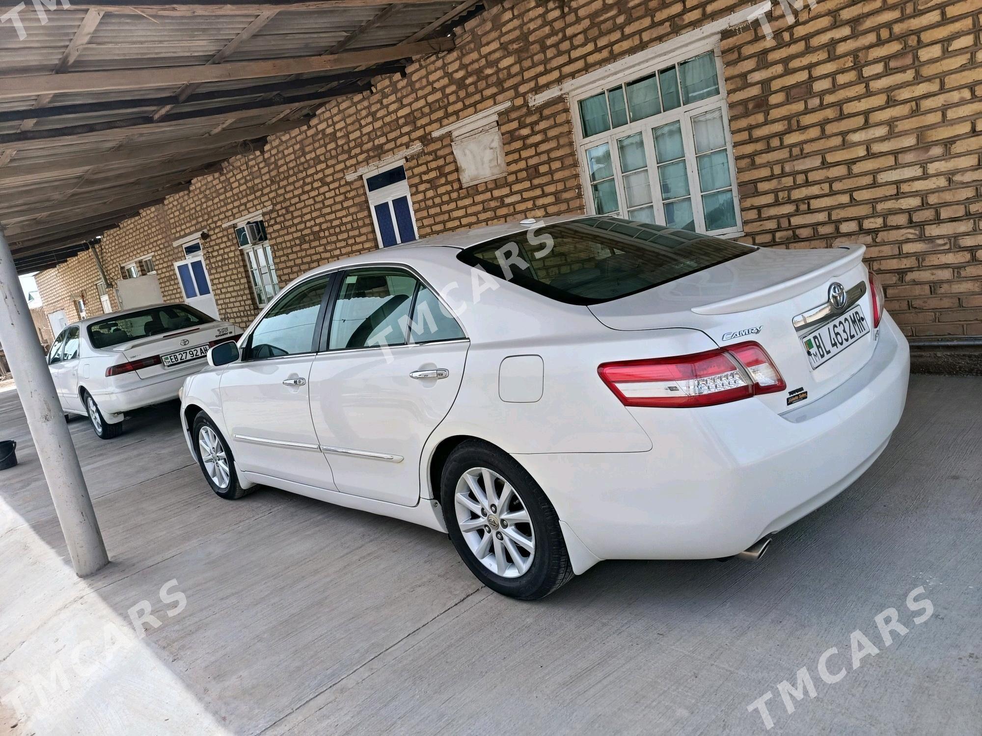 Toyota Camry 2007 - 220 000 TMT - Sarahs - img 3