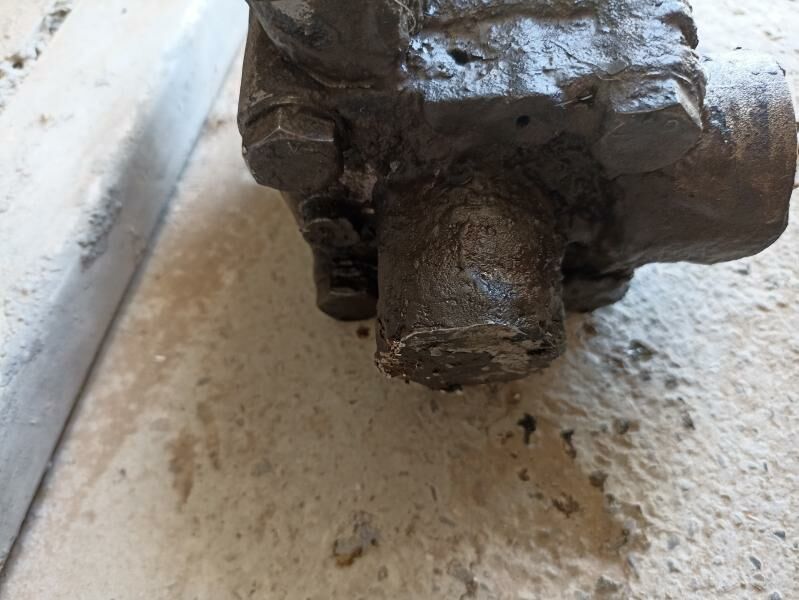 enşe rulawoý 2 000 TMT - Теджен - img 3