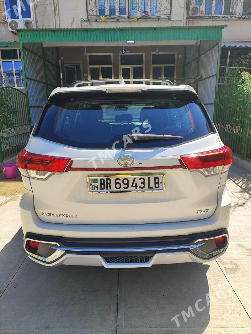 Toyota Highlander 2017 - 500 000 TMT - Туркменабат - img 5
