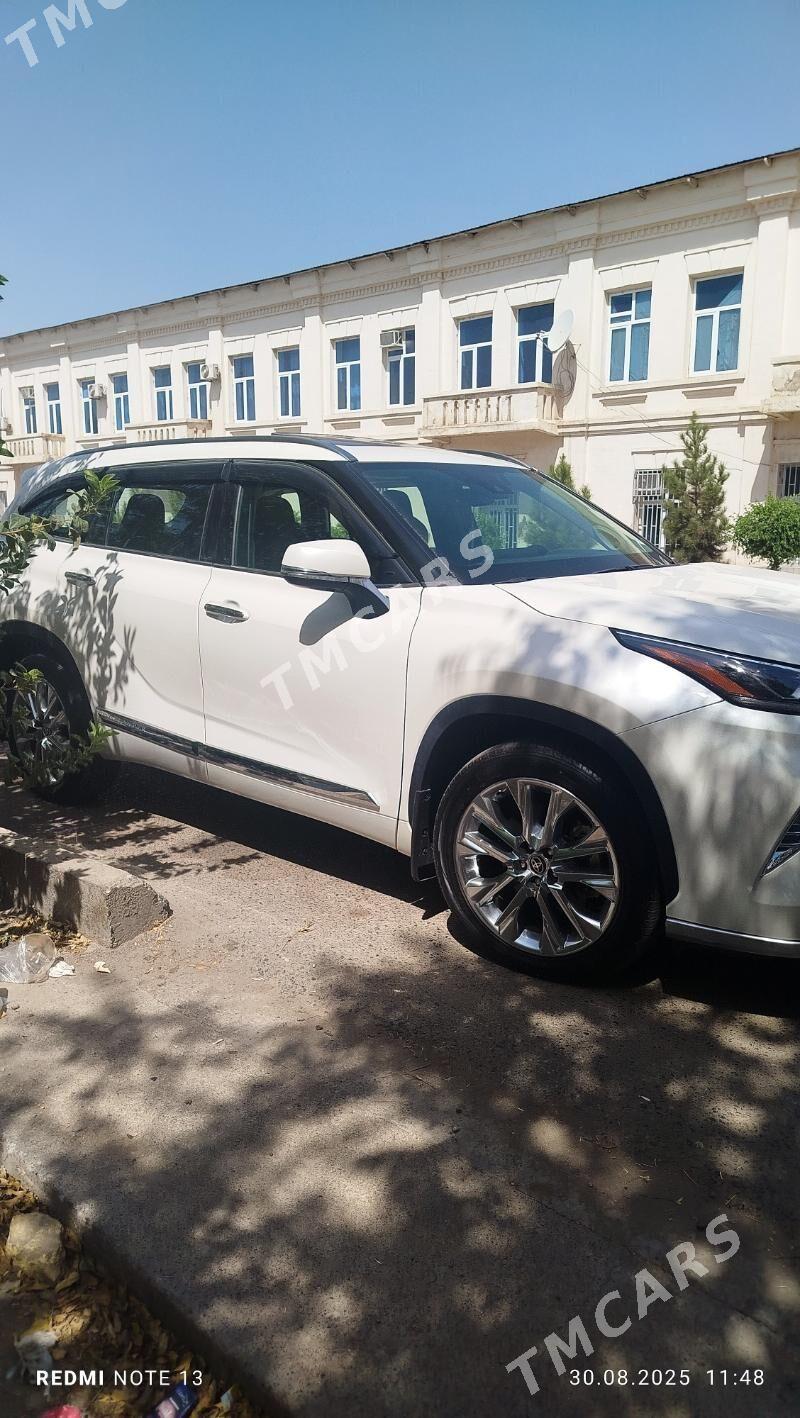 Toyota Highlander 2020 - 645 000 TMT - Türkmenabat - img 3